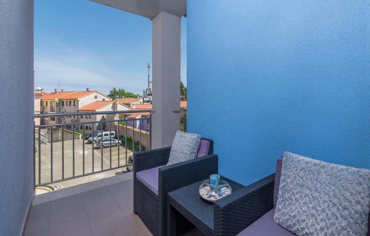 Apartment Melarnian Near The Beach In أوماغ المظهر الخارجي الصورة